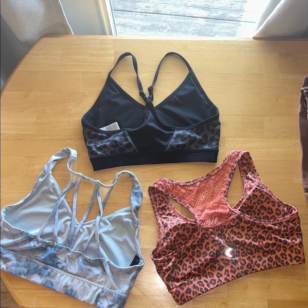 Sports bra bundle - Picture 2 of 2
